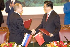 Putin y Hu en Moscú.