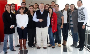 Rafael Alberto Pérez con los asistentes al seminario en la Universidad de la Sabana