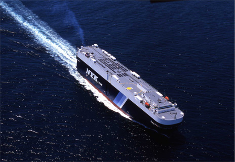 Recreación del barco con la instalación de los paneles.