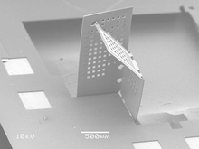 Imagen del polímero doblado a escala nanométrica para crear una estructura en 3-D. Foto Nader Shaar