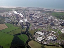 Instalaciones de Sellafield, en la costa de Cumbria (Reino Unido). Imagen: www.visitcumbria.com. Fuente: Wikipedia.