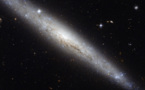 Hubble retrata con todo detalle una polvorienta galaxia espiral