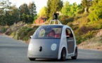 Google fabrica un coche que se conduce solo