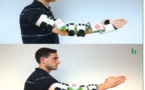 Un sistema combina robot y estimulación eléctrica para rehabilitar articulaciones