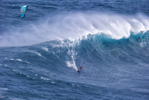 Gisela Pulido, deportista Movistar, se lanza de lleno en este 2018 al Big Wave Challenge