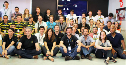 El equipo Wayra junto con los ganadores de la Wayra week Madrid 2012