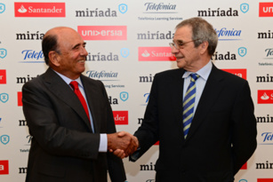 Emilio Botín y César Alierta durante la presentación de MiríadaX