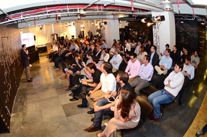 El consejero delegado de Telefónica, José María Álvarez-Pallete, en su presentación en el demoDay global de Wayra